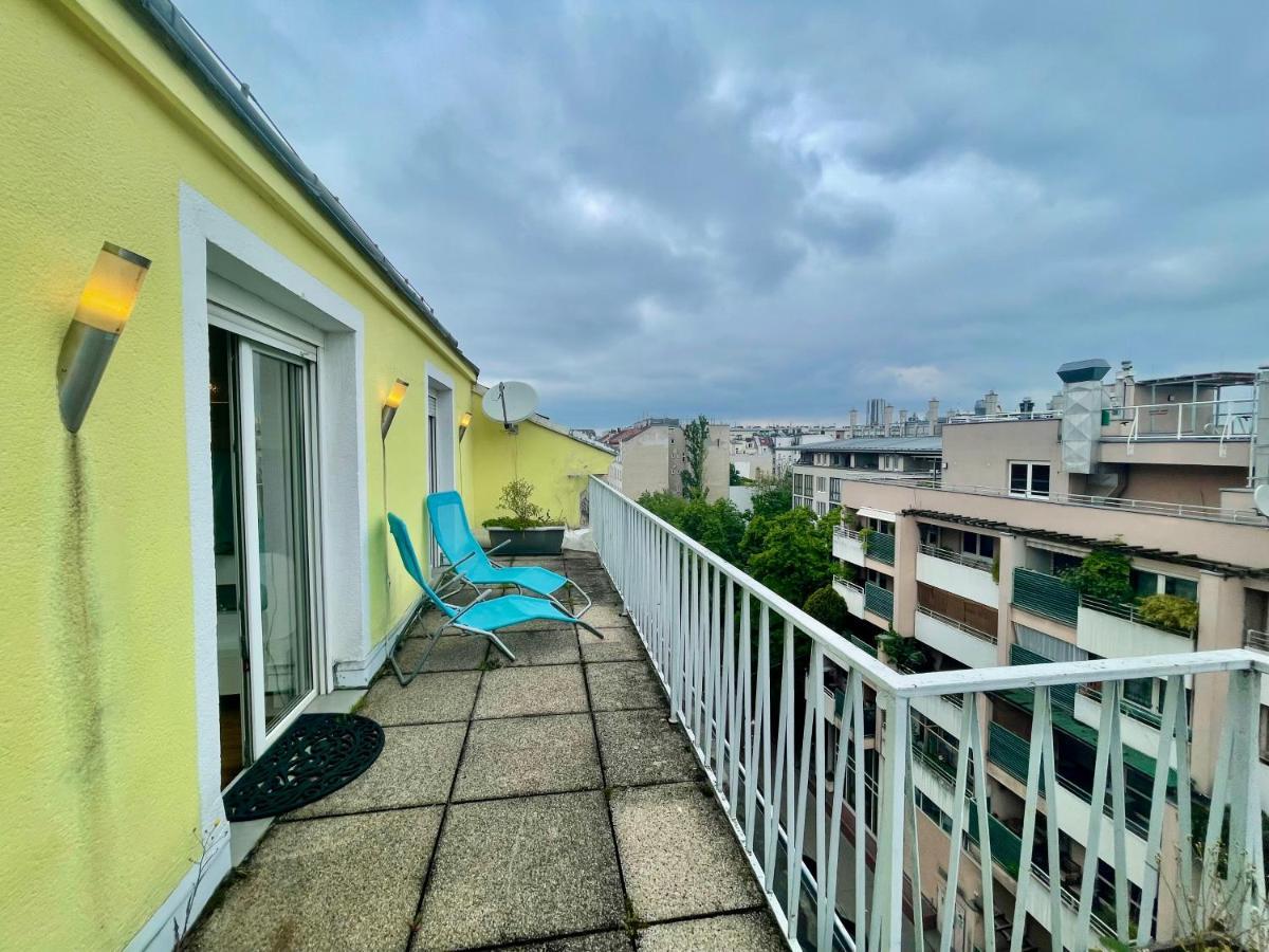 Cosy Flat With Huge Terrasse! Long Or Shortterm Apartman Bécs Kültér fotó